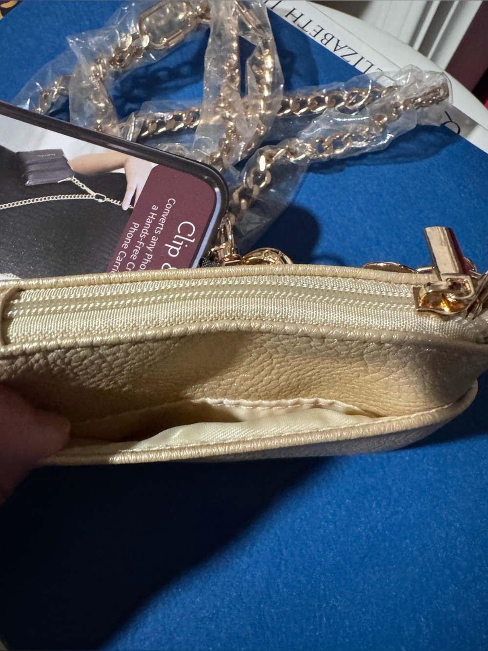 CLIP & GO Gold Chain Lanyard with Gold Zip Pouch - Picture 9 of 9